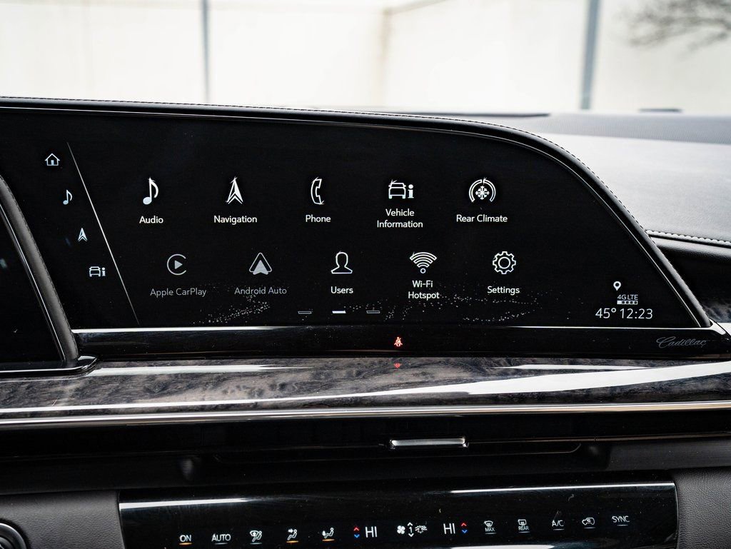 Used 2021 Cadillac Escalade ESV Premium Luxury image 35