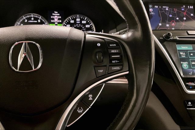 Used 2017 Acura MDX FWD w/ Advance Package image 19
