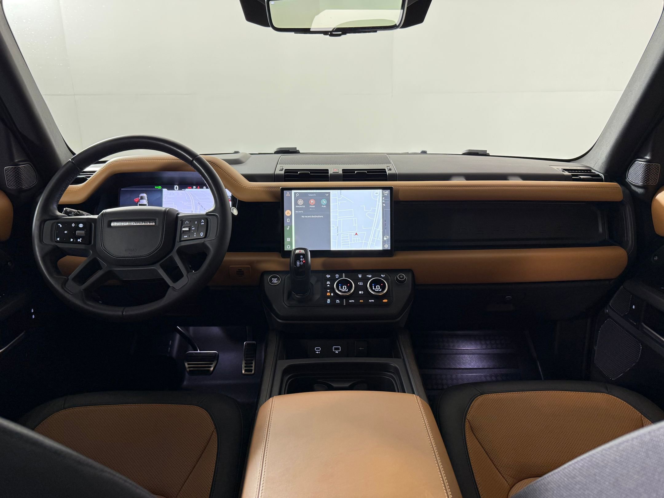 Used 2024 Land Rover Defender 110 X image 15