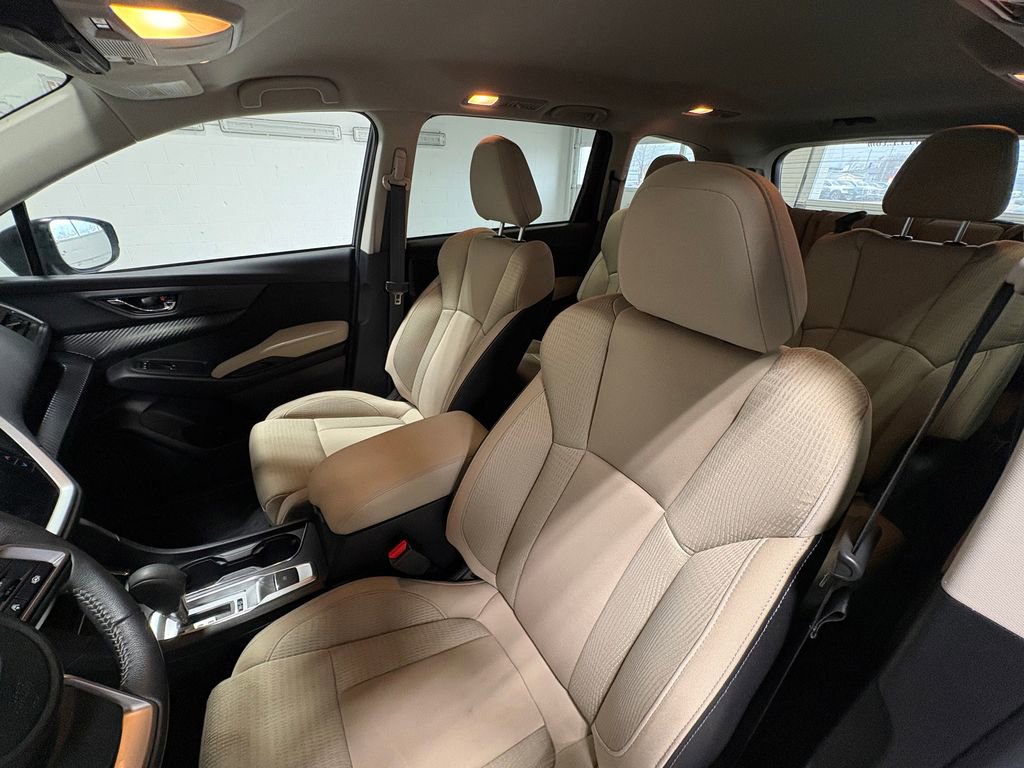 Used 2024 Subaru Ascent Premium w/ Convenience Package image 19