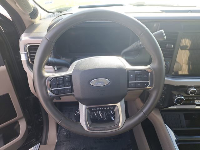 Certified 2025 Ford F450 Platinum w/ Platinum Plus Package image 21