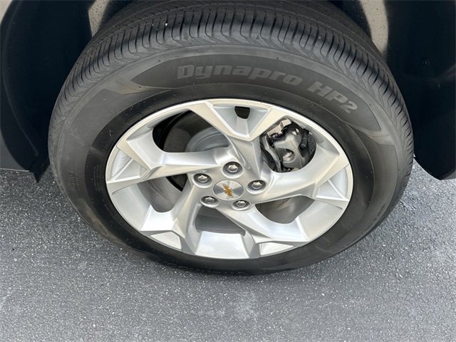Used 2025 Chevrolet Trax LS w/ LS Convenience Package image 23