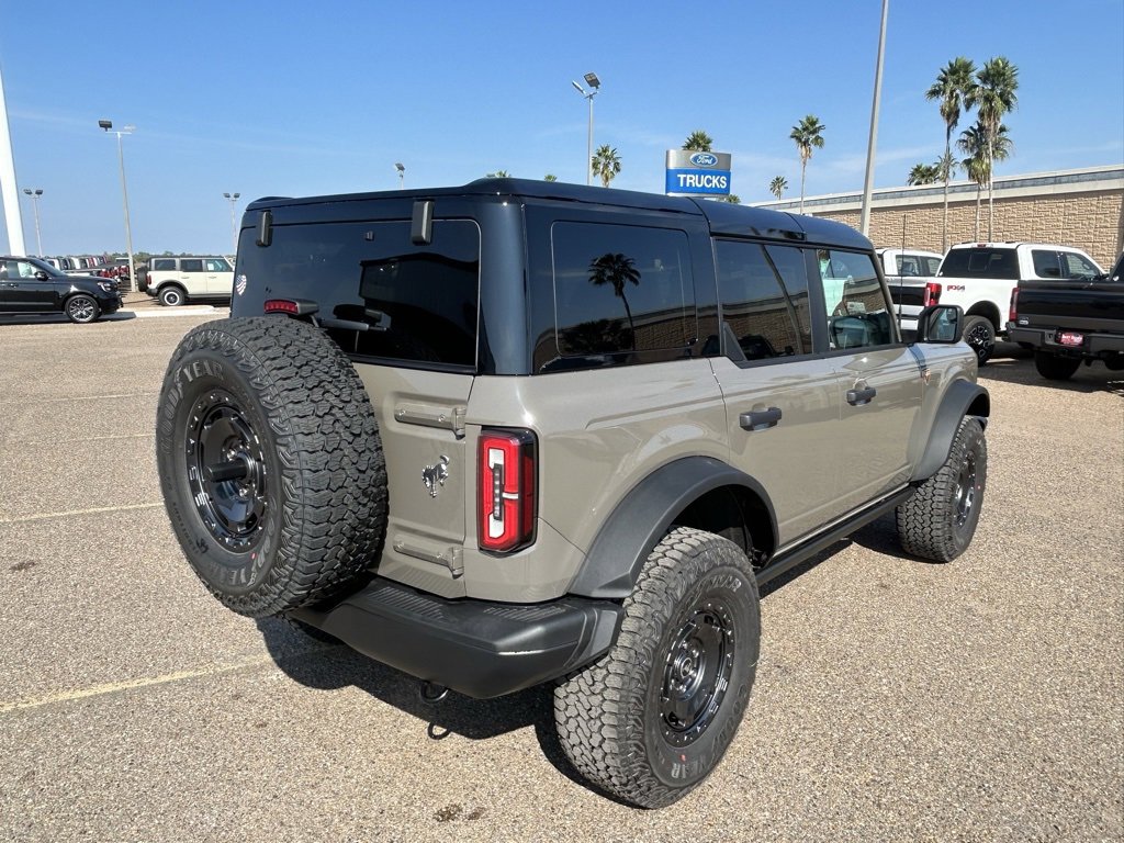New 2025 Ford Bronco Badlands w/ Sasquatch Package image 7