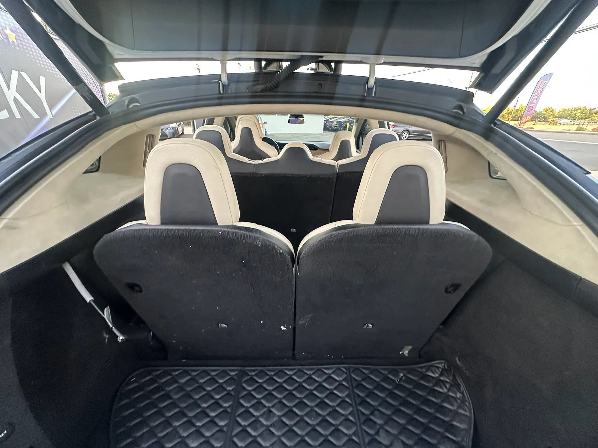 Used 2018 Tesla Model X 75D AWD/4WD image 47