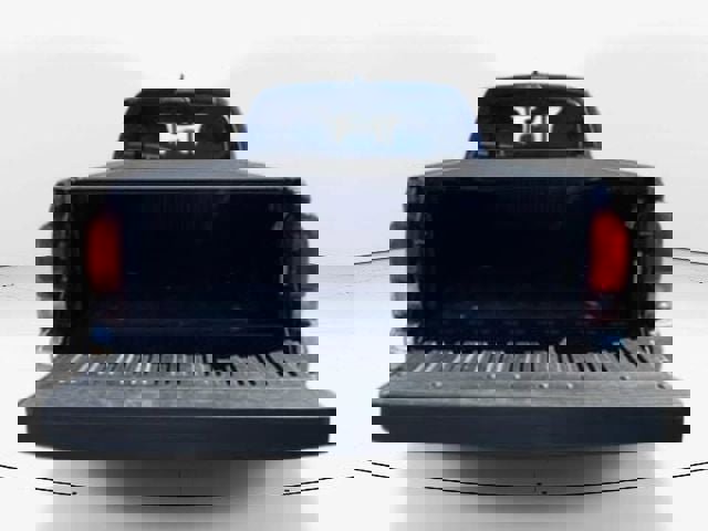 Used 2022 Toyota Tacoma SR5 image 9