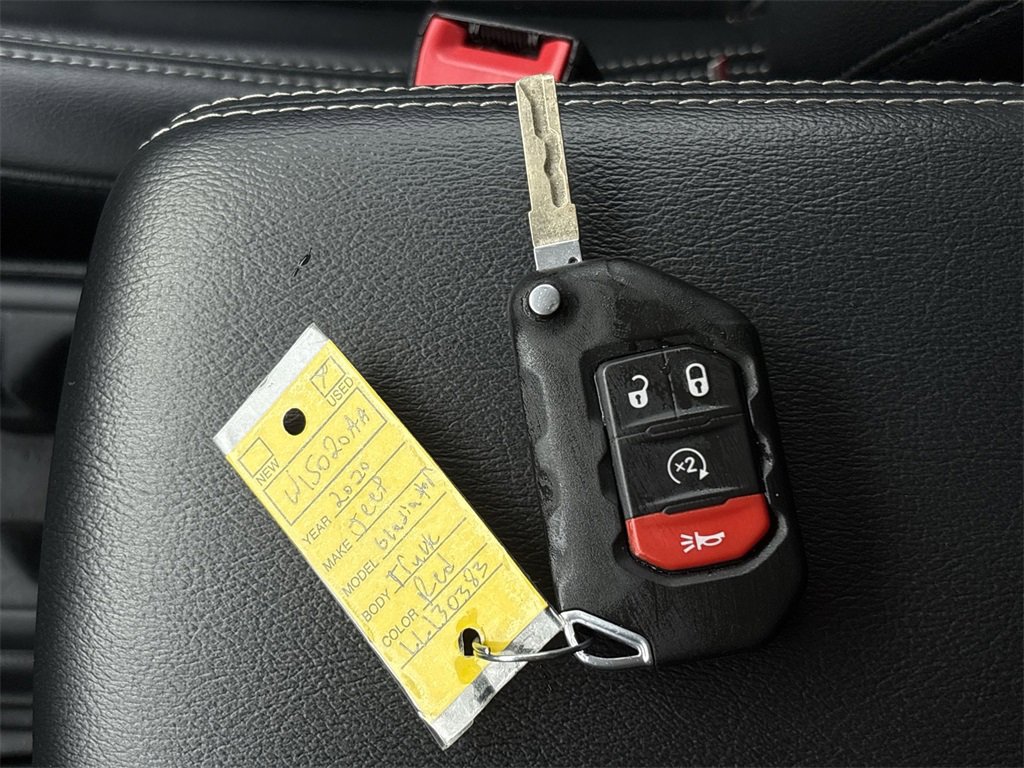 Used 2020 Jeep Gladiator Overland image 17