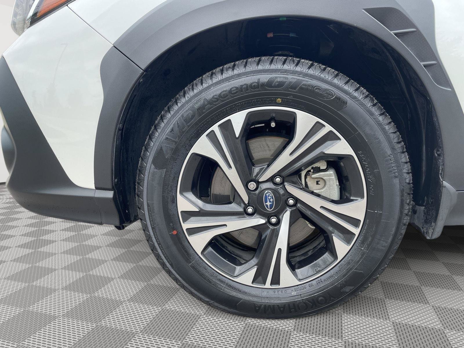 Certified 2024 Subaru Crosstrek 2.0i Premium AWD/4WD image 14