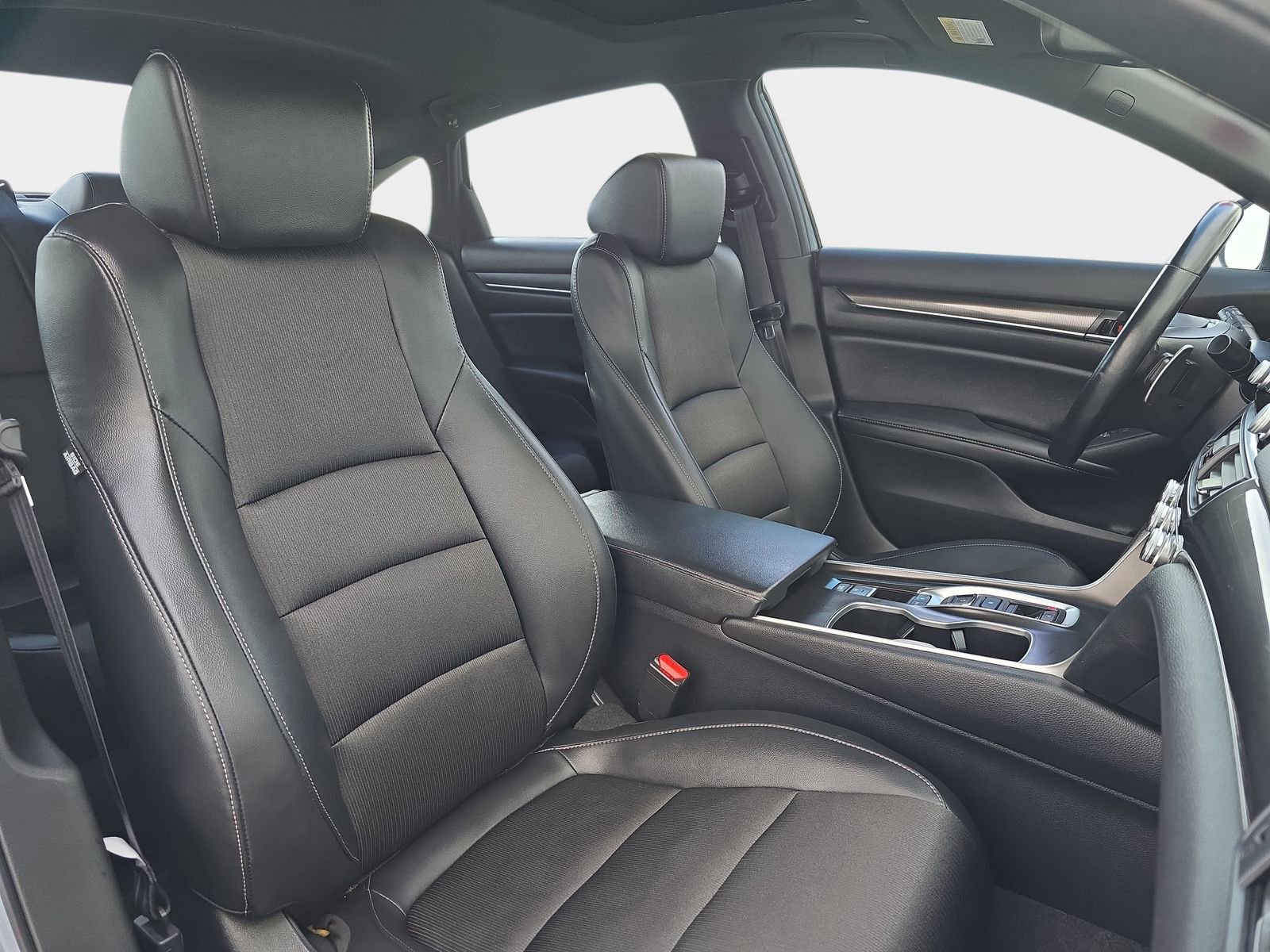 Certified 2022 Honda Accord Sport image 11