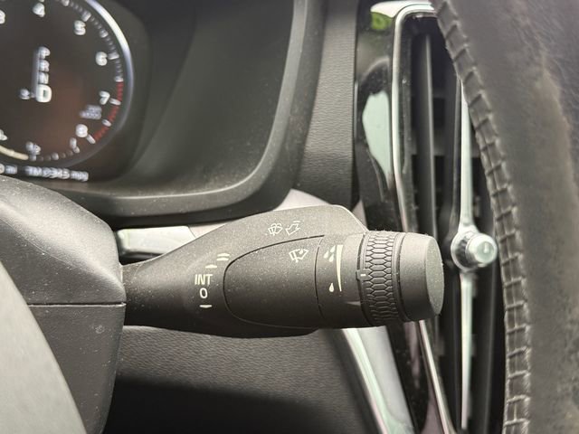 Used 2020 Volvo S60 T5 Momentum w/ Protection Package Premier FWD image 22