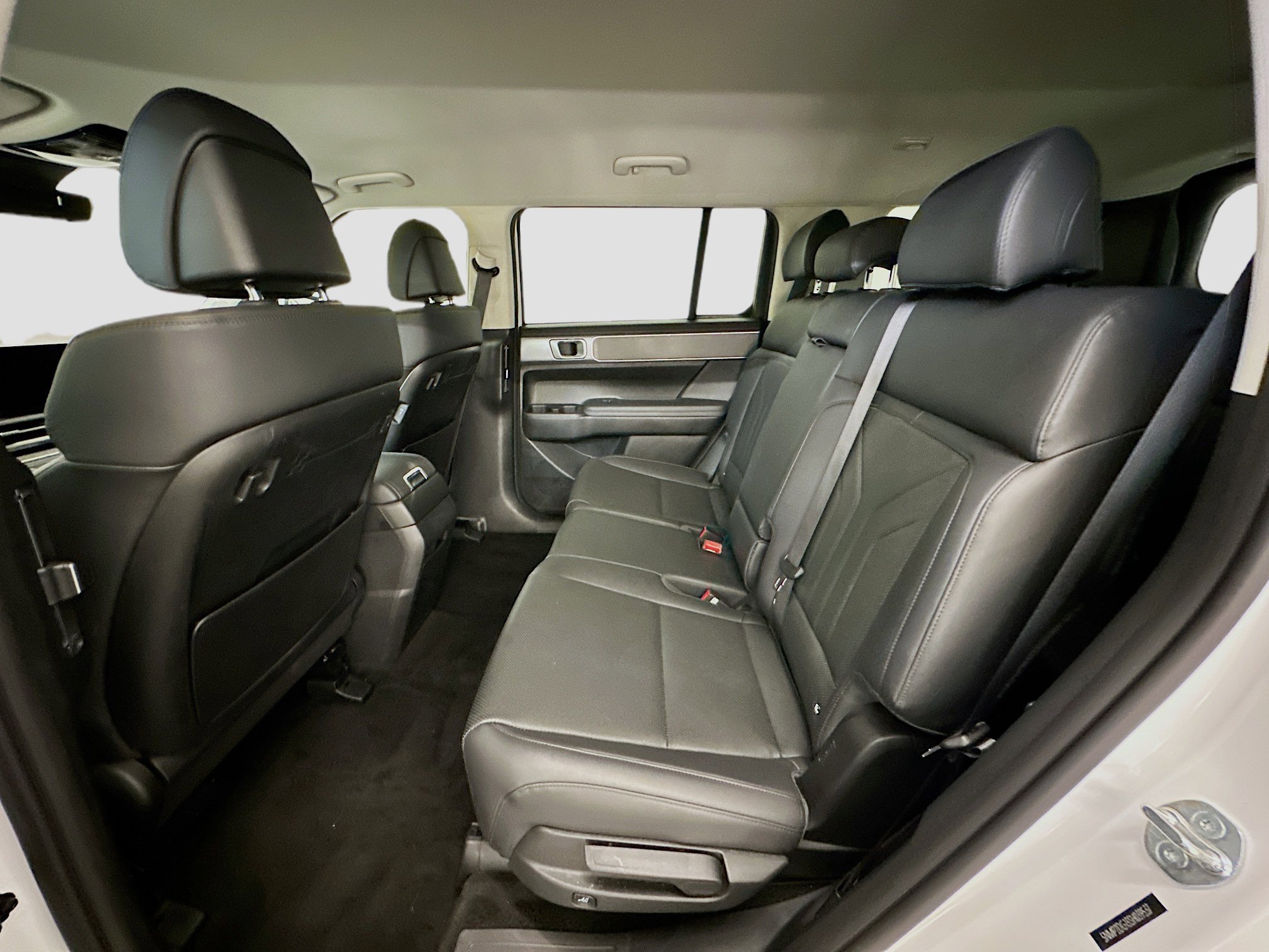 Used 2025 Hyundai Santa Fe SEL image 29