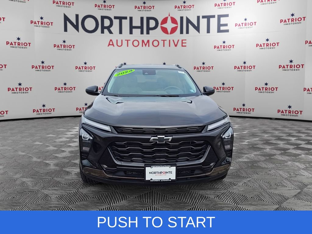 Used 2024 Chevrolet Trax ACTIV w/ Sunroof Package image 13