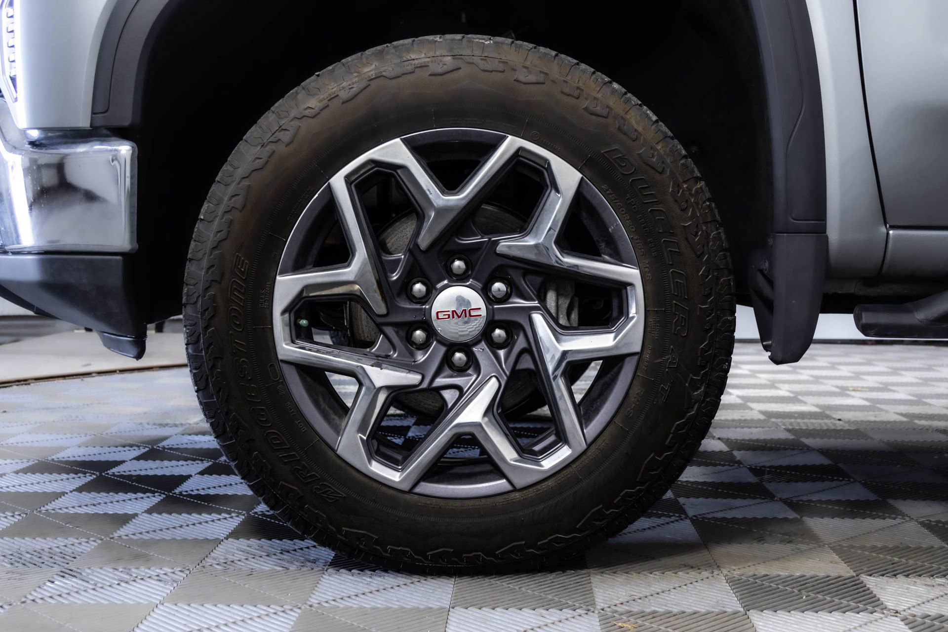 Used 2024 GMC Sierra 1500 SLT w/ SLT Premium Plus Package AWD/4WD image 49