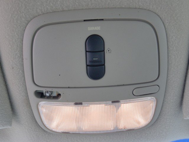Used 2004 Buick Park Avenue FWD image 22