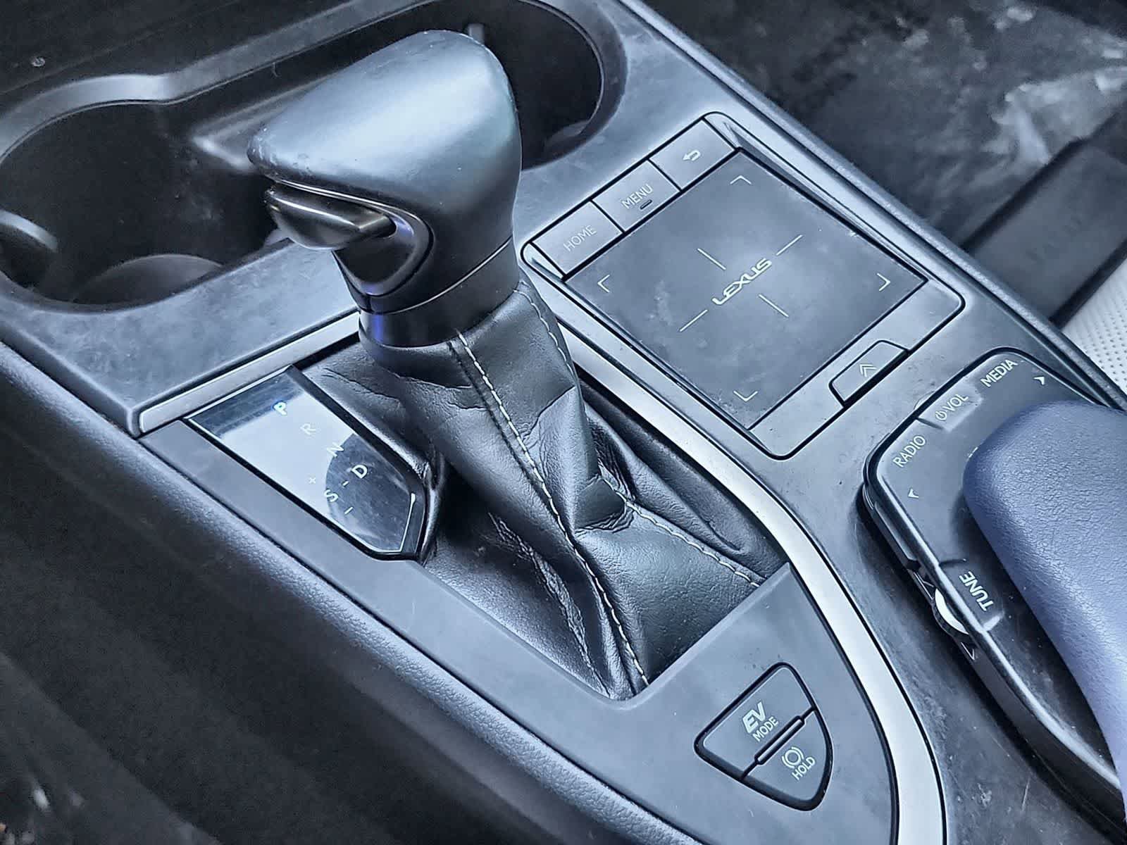 Used 2021 Lexus UX 250h w/ Premium Package AWD/4WD image 21