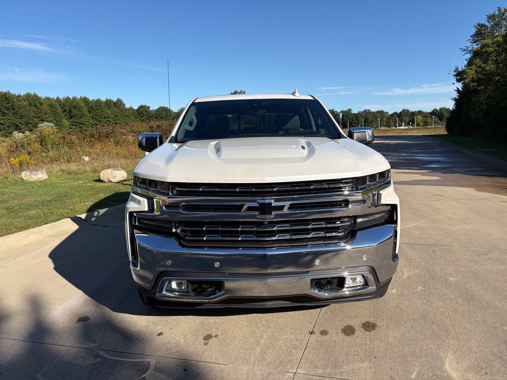 Used 2020 Chevrolet Silverado 1500 LTZ w/ LTZ Plus Package AWD/4WD image 12