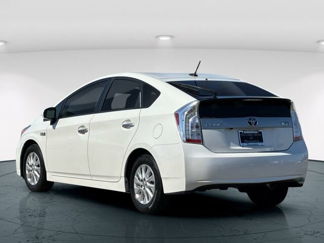 Used 2015 Toyota Prius Prime Plug-In Hybrid FWD image 5