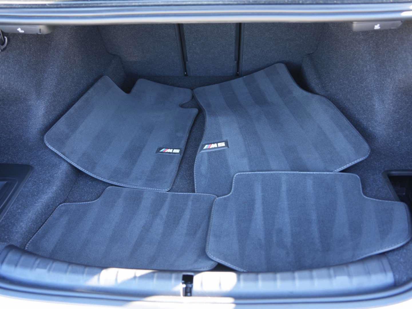 Used 2023 BMW M5 image 5