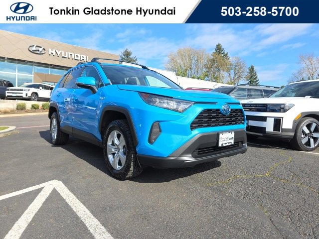 Used 2020 Toyota RAV4 LE w/ Carpet Mat Package