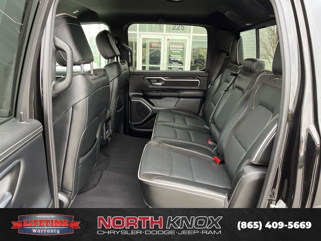 Used 2025 RAM 1500 Laramie w/ Sport Appearance Package AWD/4WD image 15