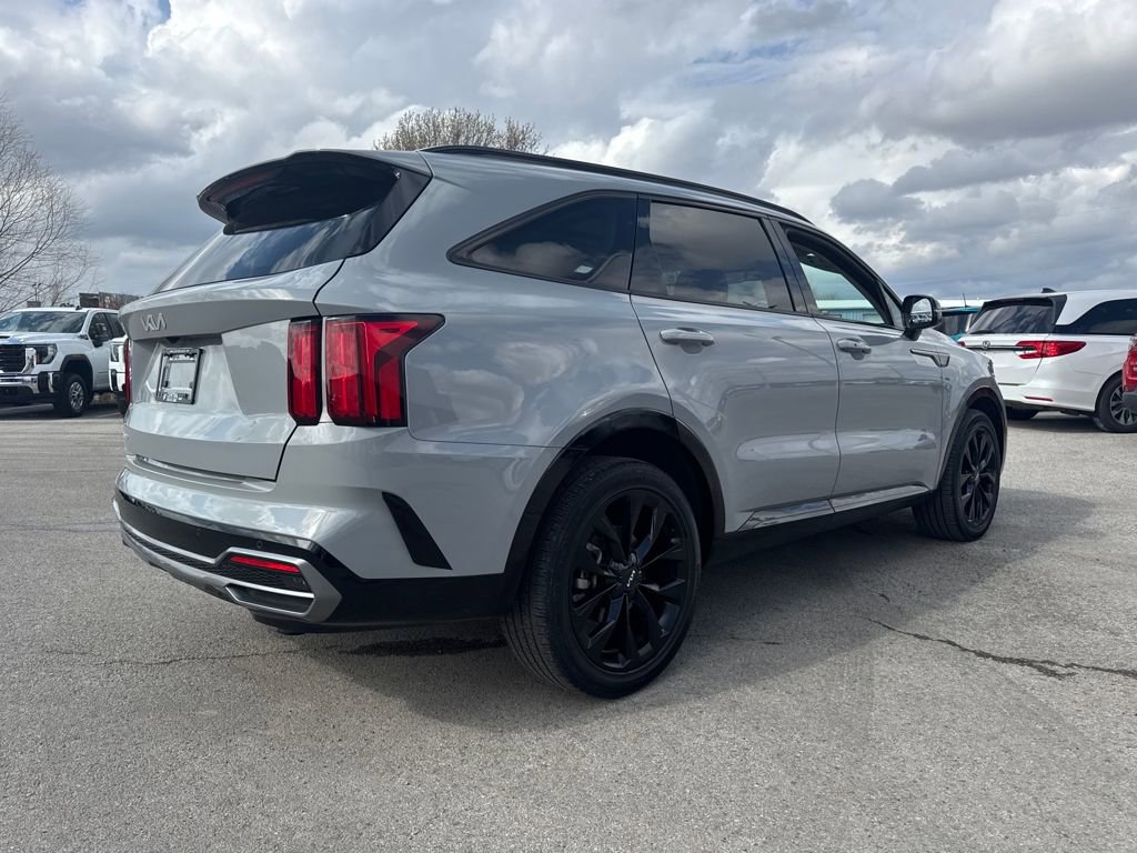 Used 2023 Kia Sorento SX image 6