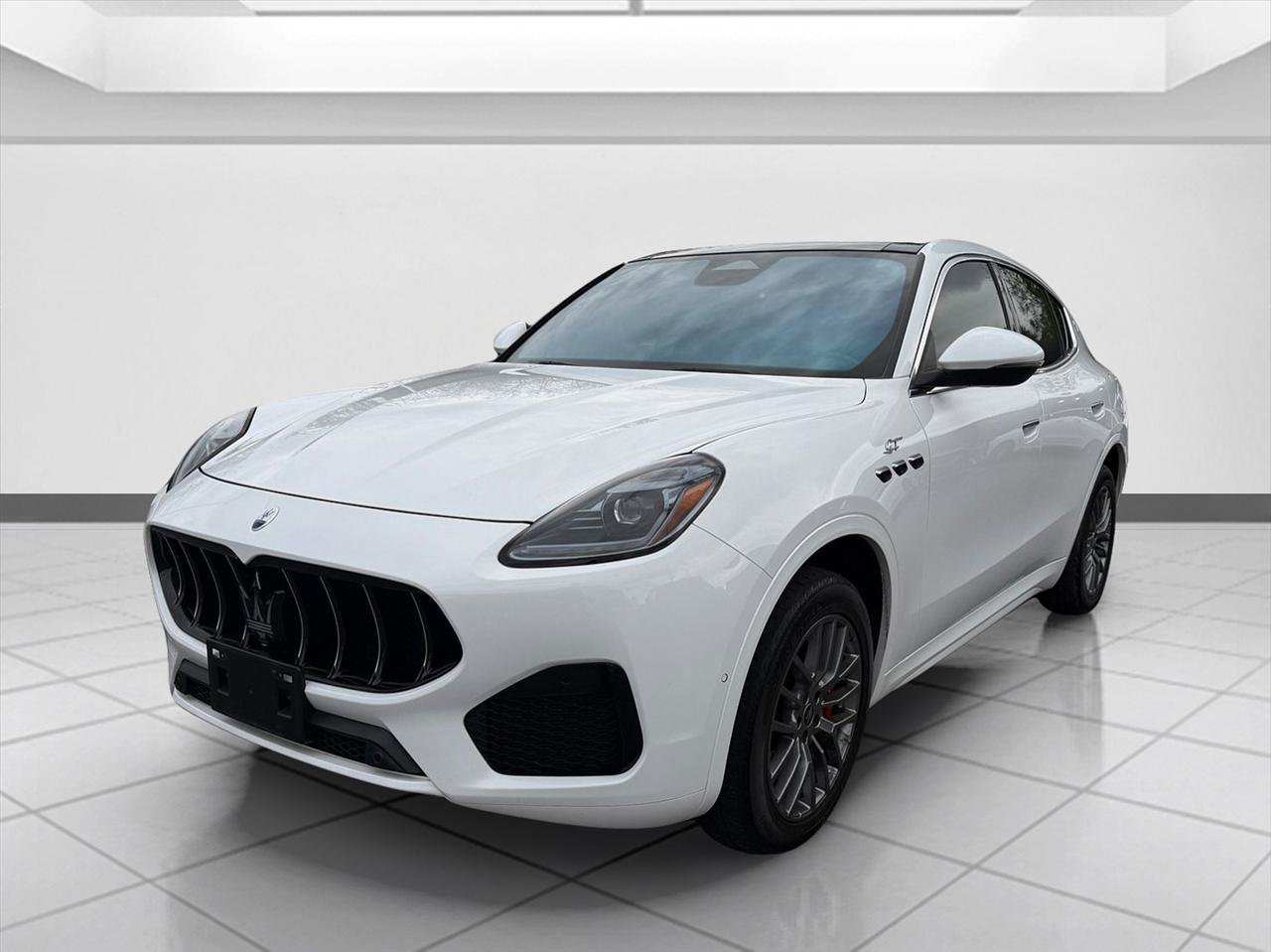 Used 2023 Maserati Grecale GT AWD/4WD image 9