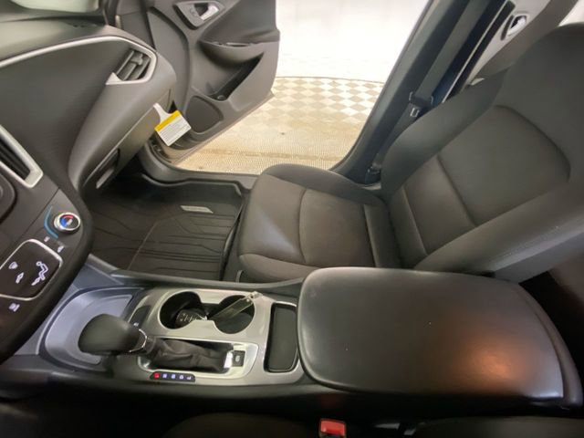 Used 2023 Chevrolet Malibu LS image 44