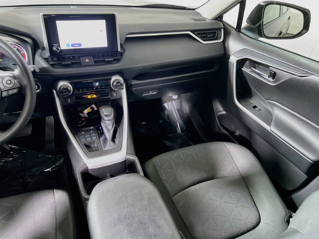 Certified 2024 Toyota RAV4 XLE AWD/4WD image 20