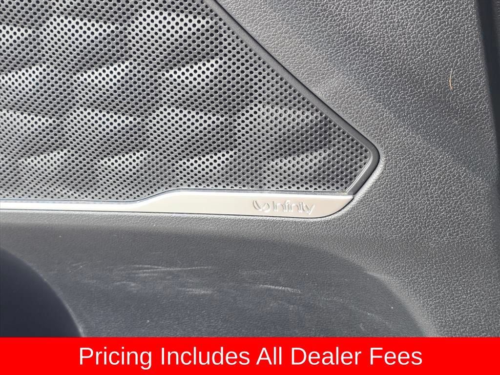 Used 2020 Hyundai Santa Fe SEL w/ Convenience + Premium Package FWD image 17