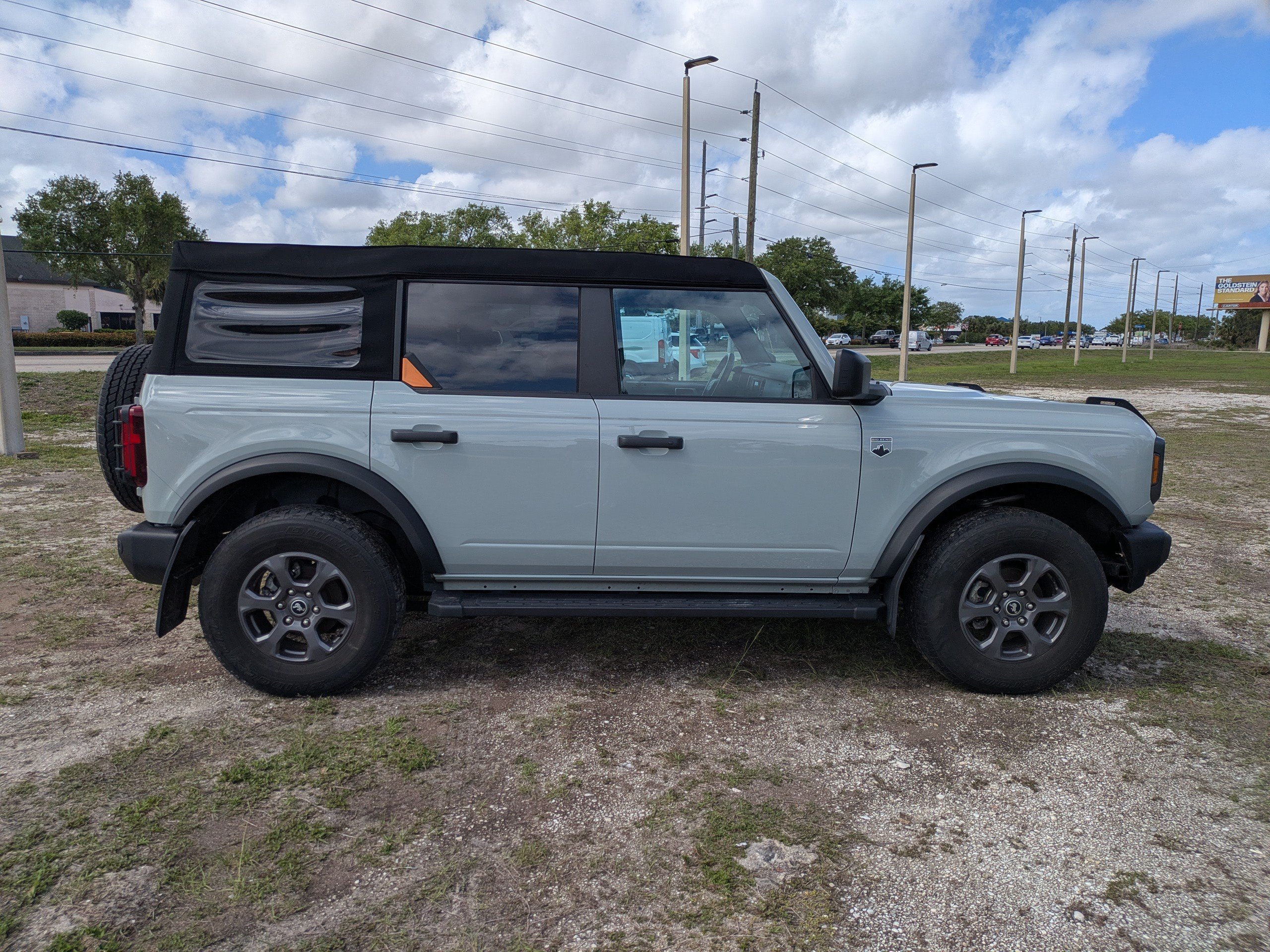 Used 2023 Ford Bronco Big Bend AWD/4WD image 3