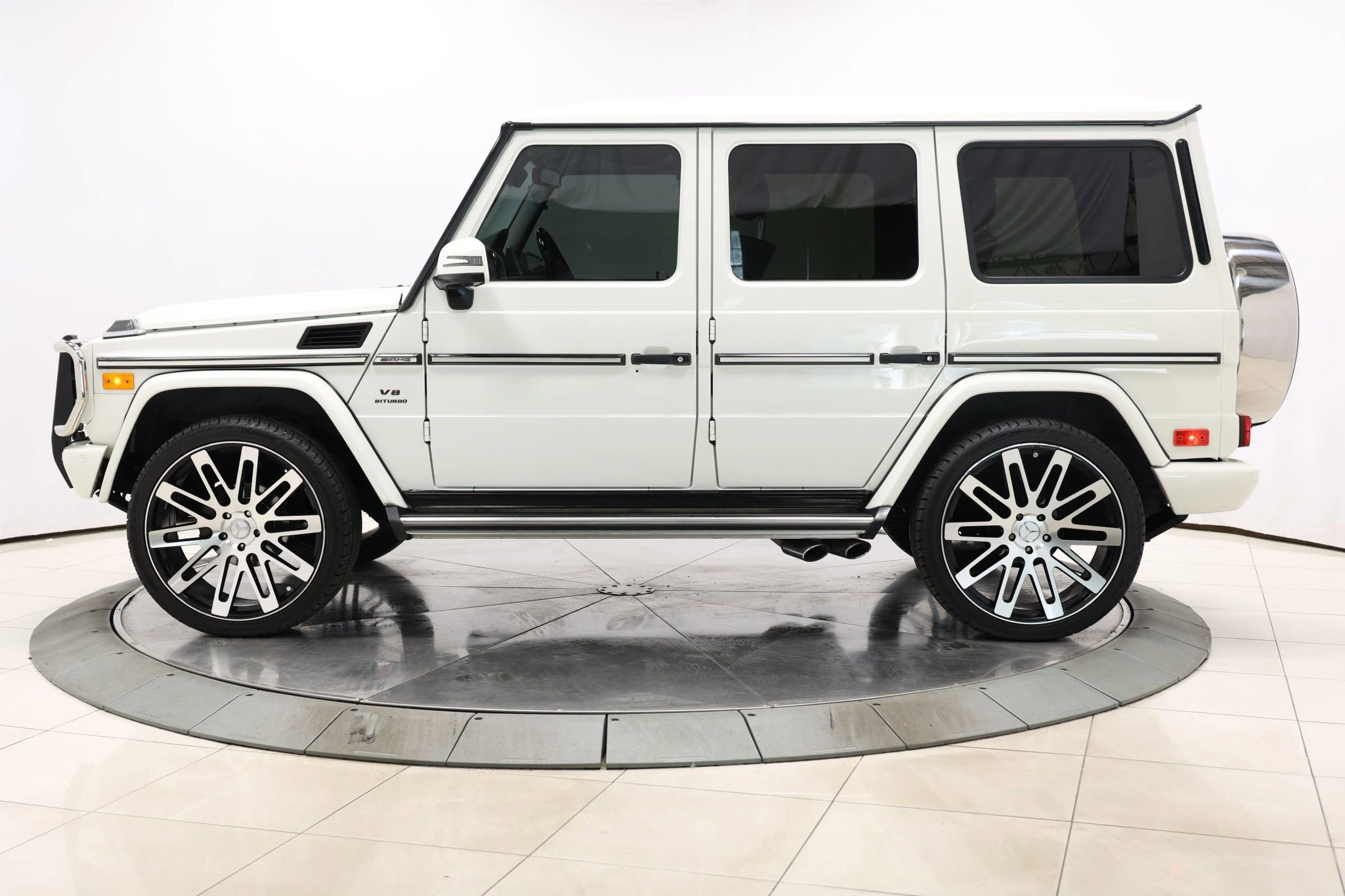 Used 2013 Mercedes-Benz G 550 image 8