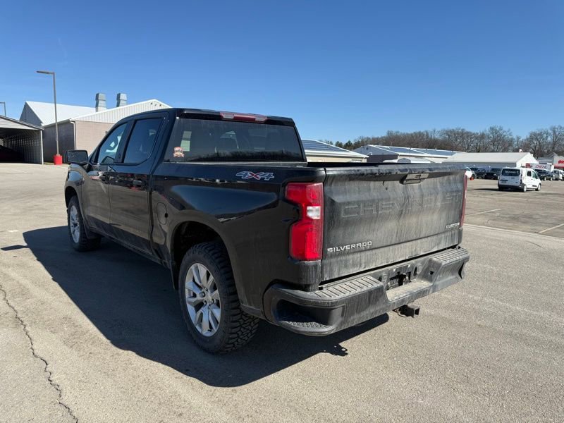 Used 2019 Chevrolet Silverado 1500 Custom w/ Custom Value Package AWD/4WD image 8