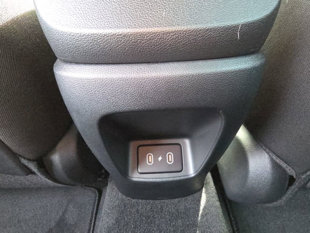 Used 2025 Hyundai Elantra SEL w/ Cargo Package image 30