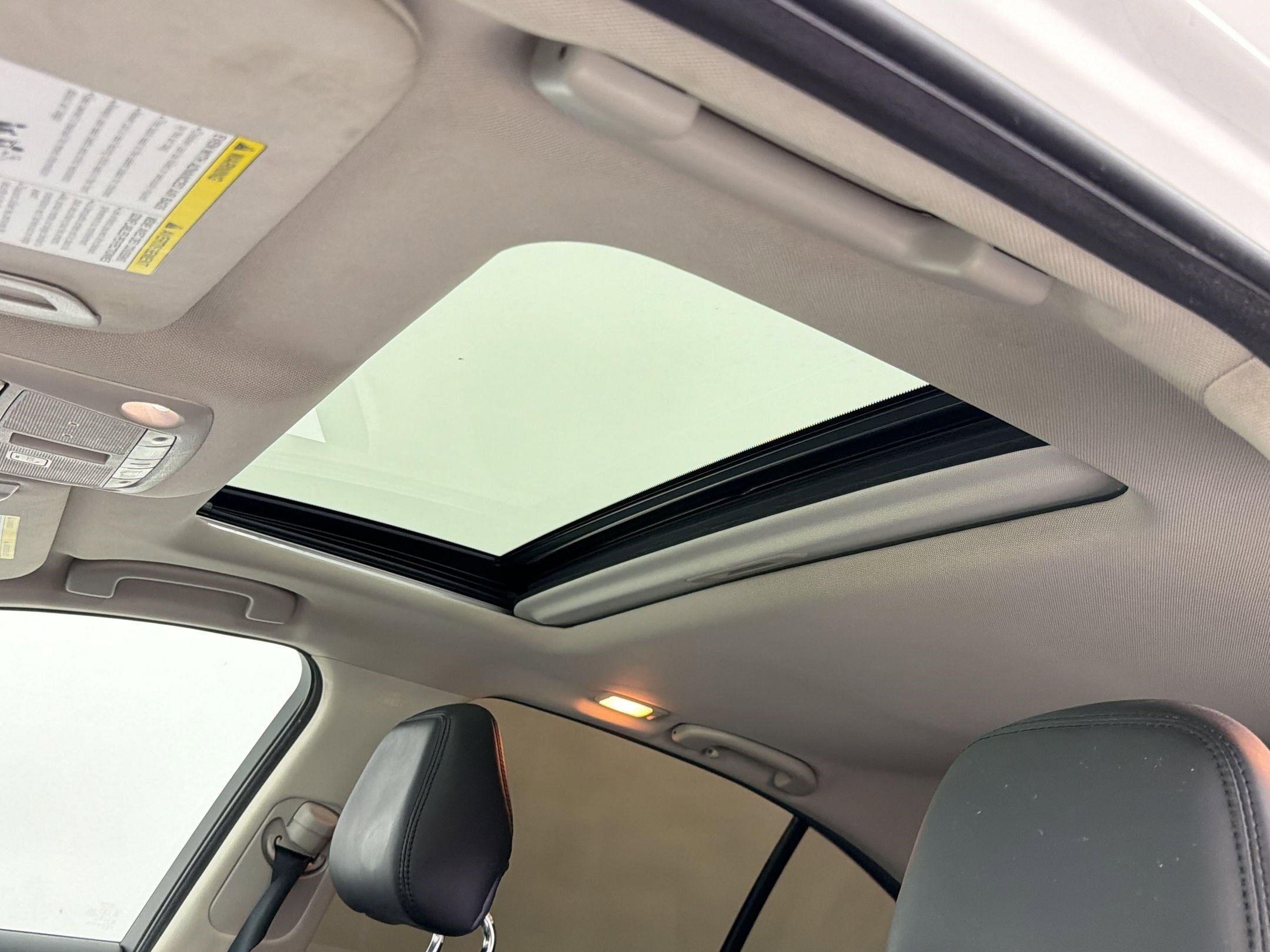 Used 2021 INFINITI Q50 Luxe w/ Cargo Package RWD image 16