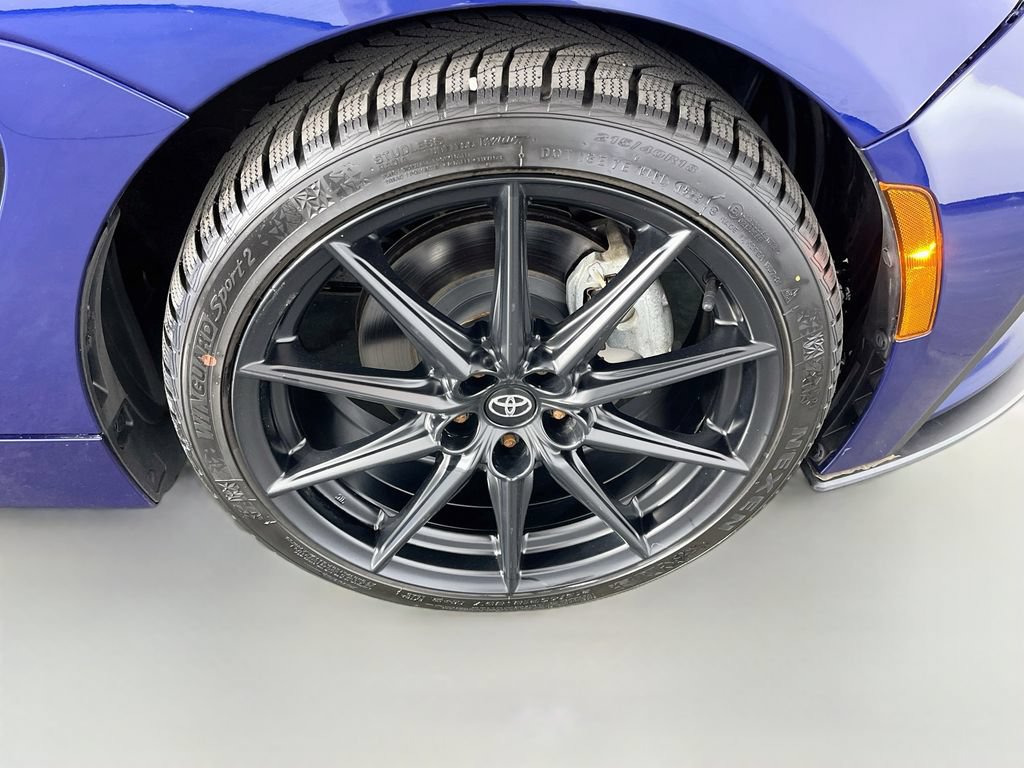Used 2024 Toyota GR86 Premium RWD image 32