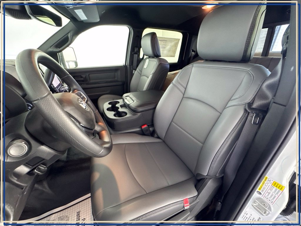 New 2026 RAM 2500 Tradesman AWD/4WD image 26