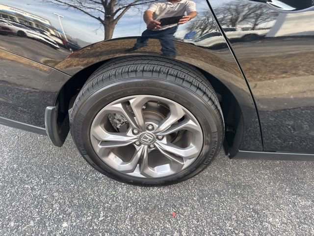 Certified 2024 Honda Accord EX image 8