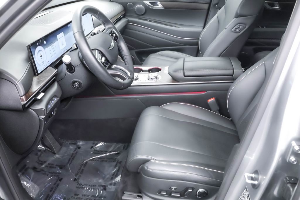 Used 2025 Genesis GV80 3.5T Advanced image 28