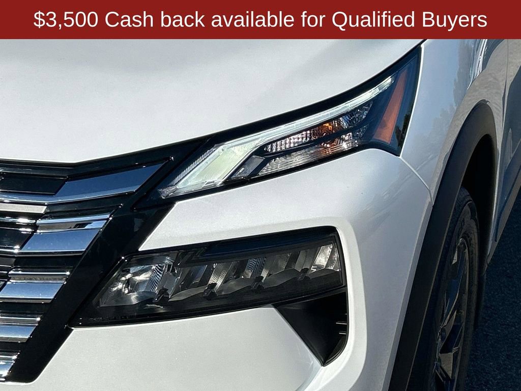 New 2026 Nissan Rogue SV w/ Cold Weather Package image 10