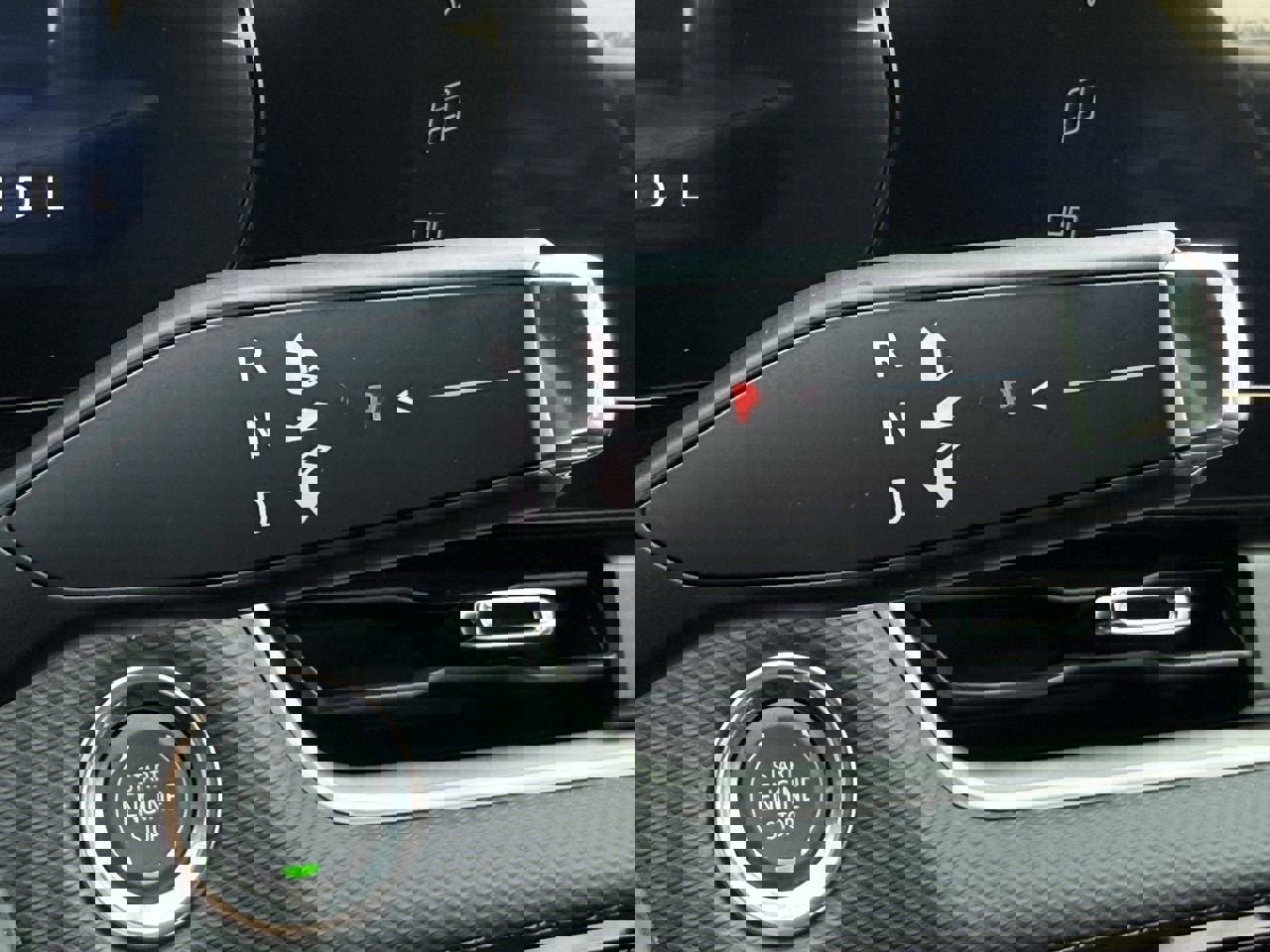 New 2026 Chevrolet Equinox LT w/ Safety and Technology Package FWD image 16