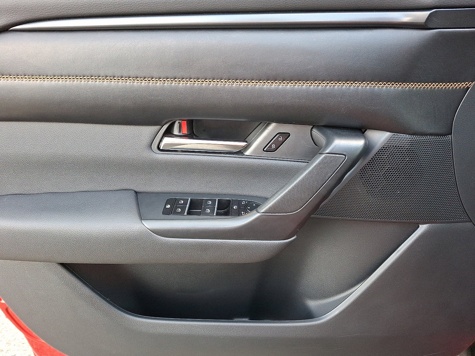 Certified 2025 MAZDA CX-50 AWD 2.5 S w/ Weather Package image 10