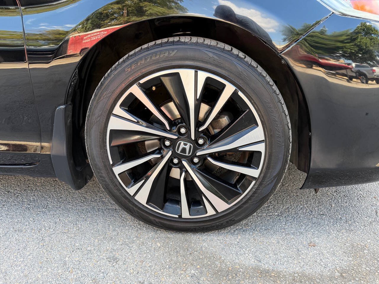 Used 2016 Honda Accord EX-L image 31