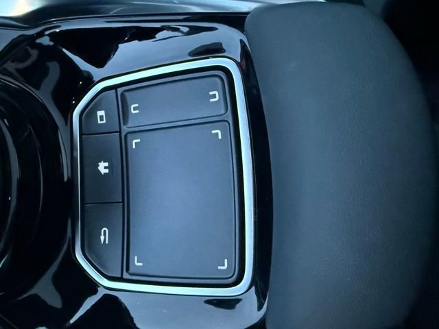 Certified 2025 Acura RDX w/ Technology Package image 35