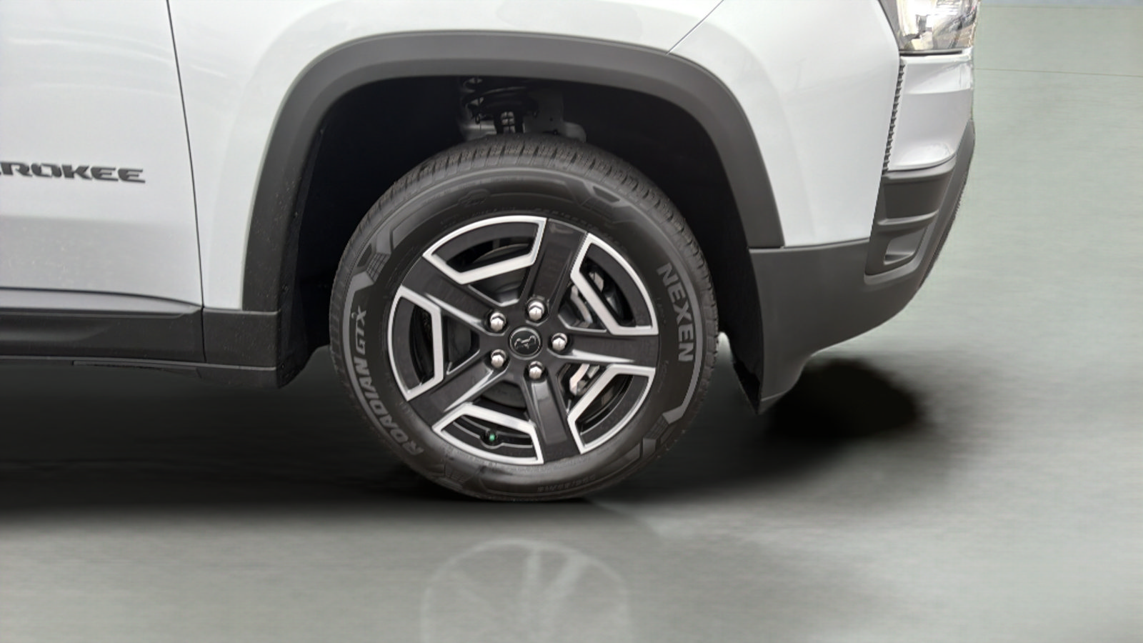 New 2026 Jeep Cherokee Laredo AWD/4WD image 10