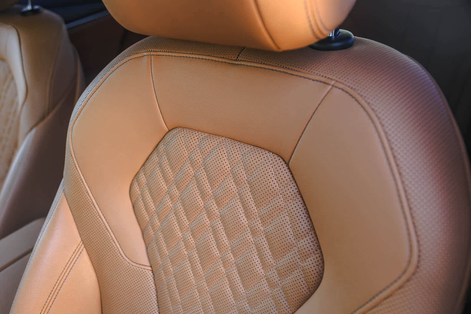 Certified 2023 BMW 530e w/ Convenience Package image 22