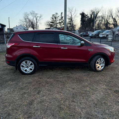 Used 2015 Ford Escape SE image 8