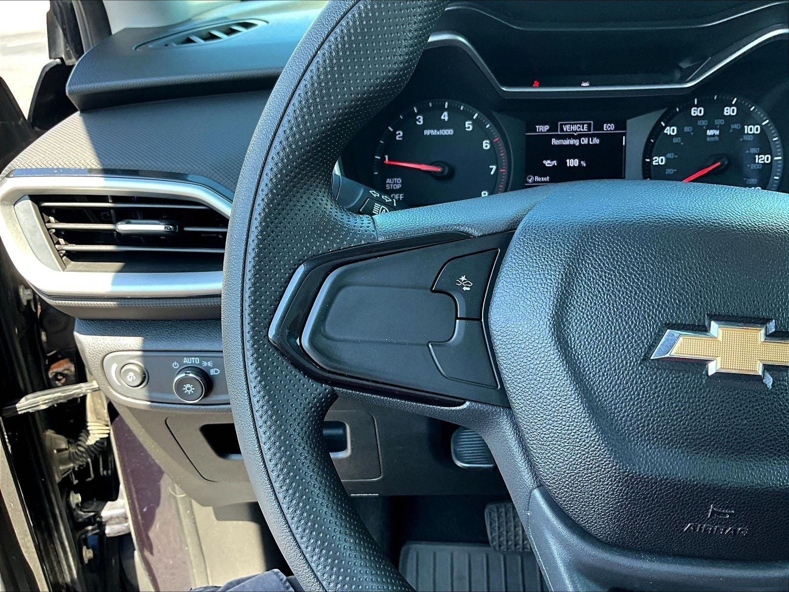 Used 2021 Chevrolet TrailBlazer LS FWD image 10