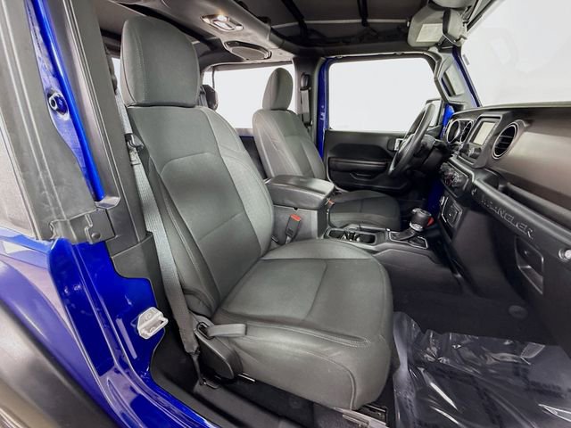 Used 2020 Jeep Wrangler Sport image 24