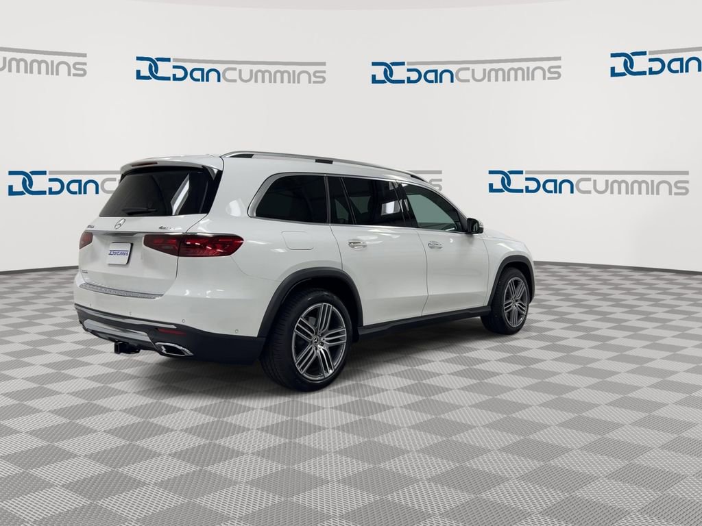 Used 2025 Mercedes-Benz GLS 450 4MATIC image 8