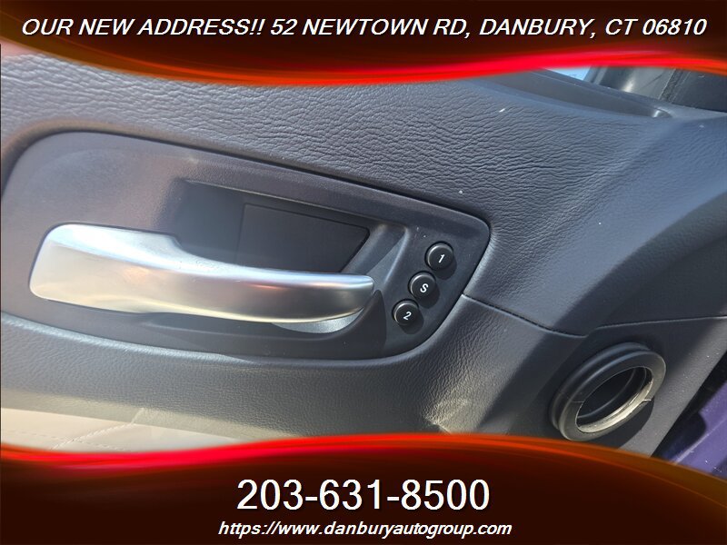 Used 2017 Chrysler 300 C Platinum w/ Safetytec Plus Group AWD/4WD image 10