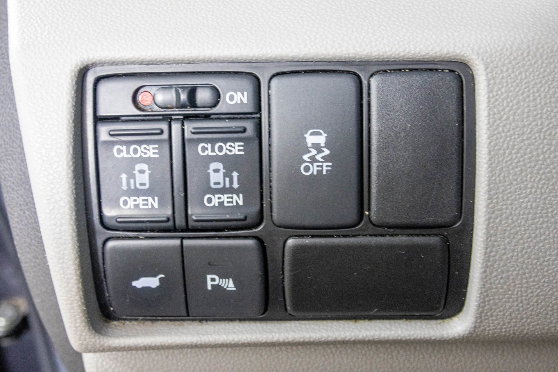 Used 2012 Honda Odyssey Touring image 36